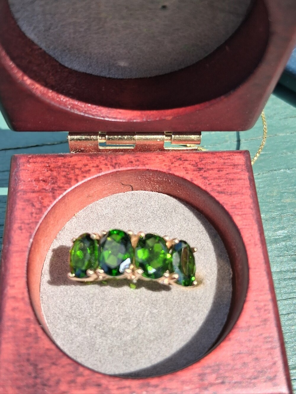 10Kt Gold 6 Carat Chromium Diopside Ring Size 8